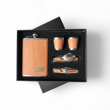 Load image into Gallery viewer, Bamboo Hip Flask Set
