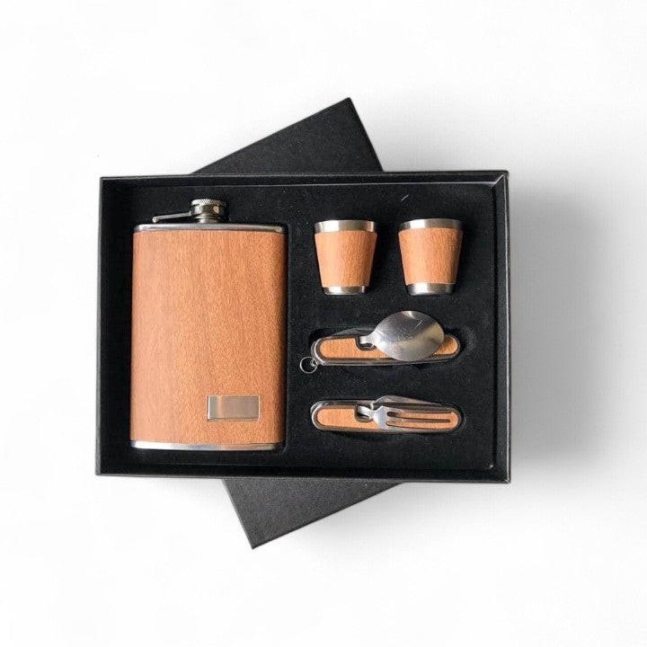 Bamboo Hip Flask Set